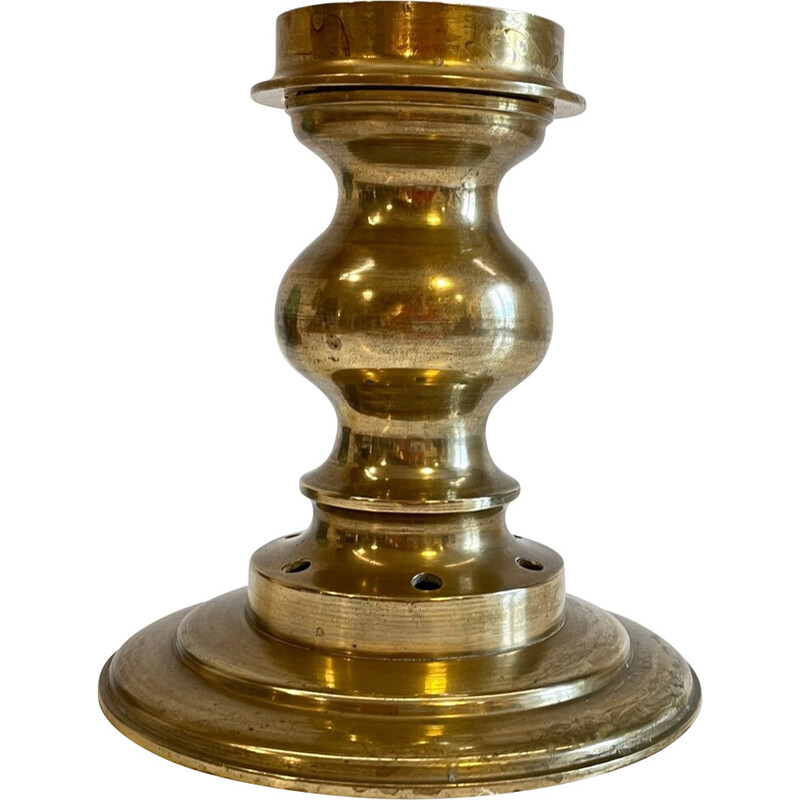 Vintage candle holder in brass
