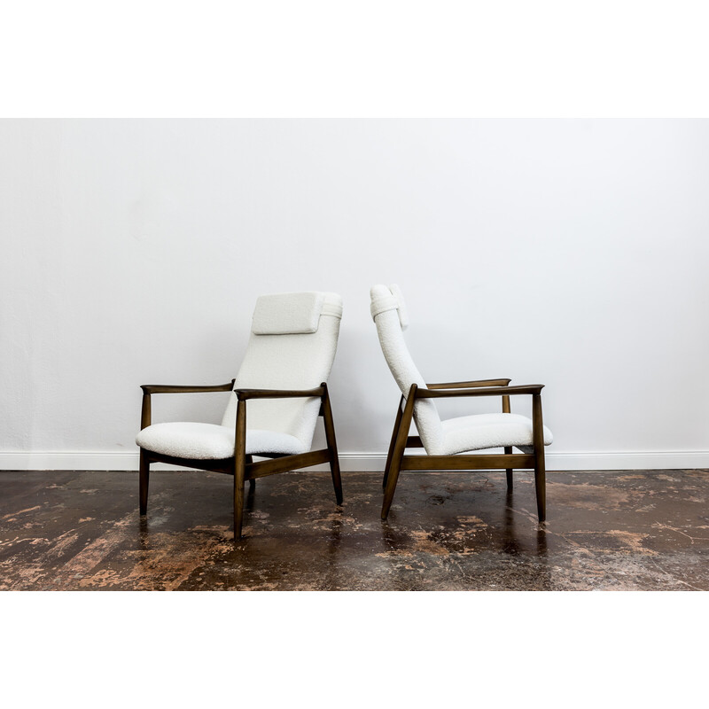 Paar vintage witte boucle Gfm 64 fauteuils met hoge rug door Edmund Homa, jaren 1960
