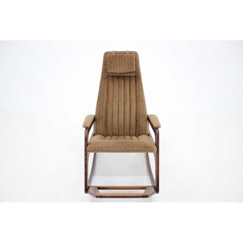 Vintage beech rocking chair by Uluv, Czechoslovakia 1960s