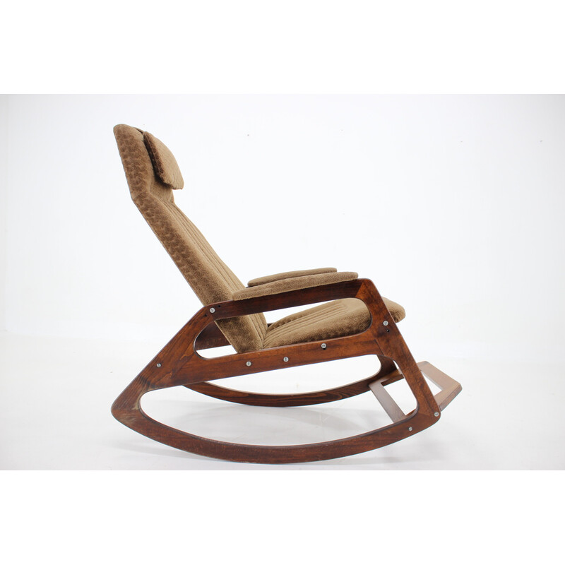 Vintage beech rocking chair by Uluv, Czechoslovakia 1960s