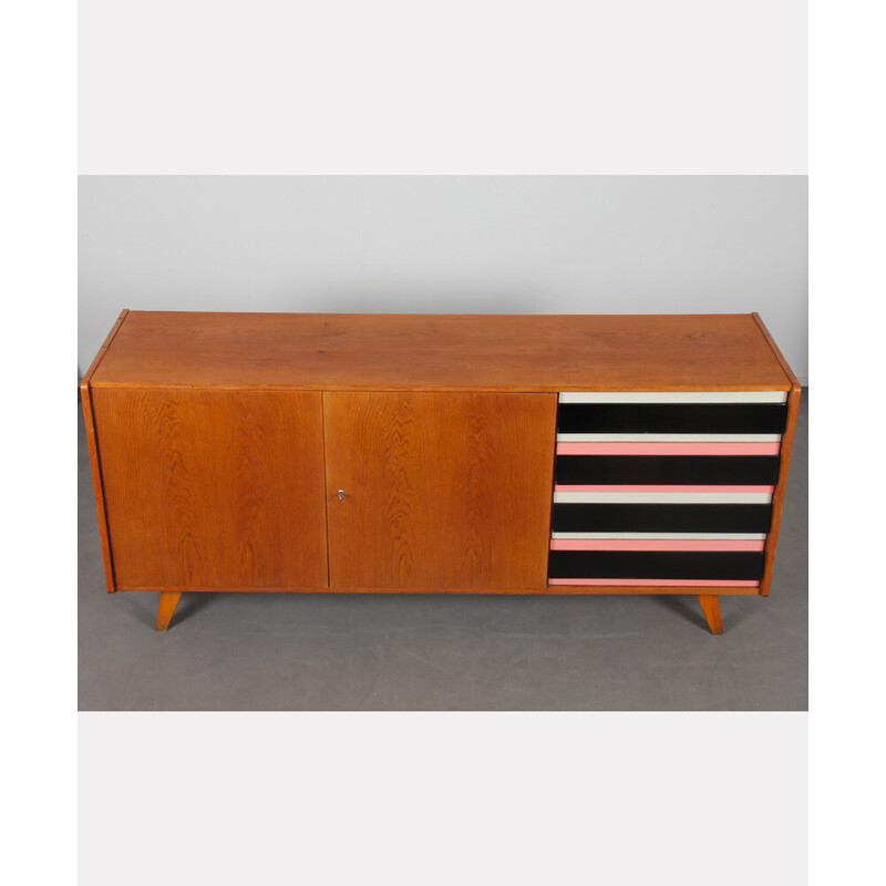 Credenza U-460 in rovere vintage di Jiri Jiroutek per Interier Praha, Repubblica Ceca 1960