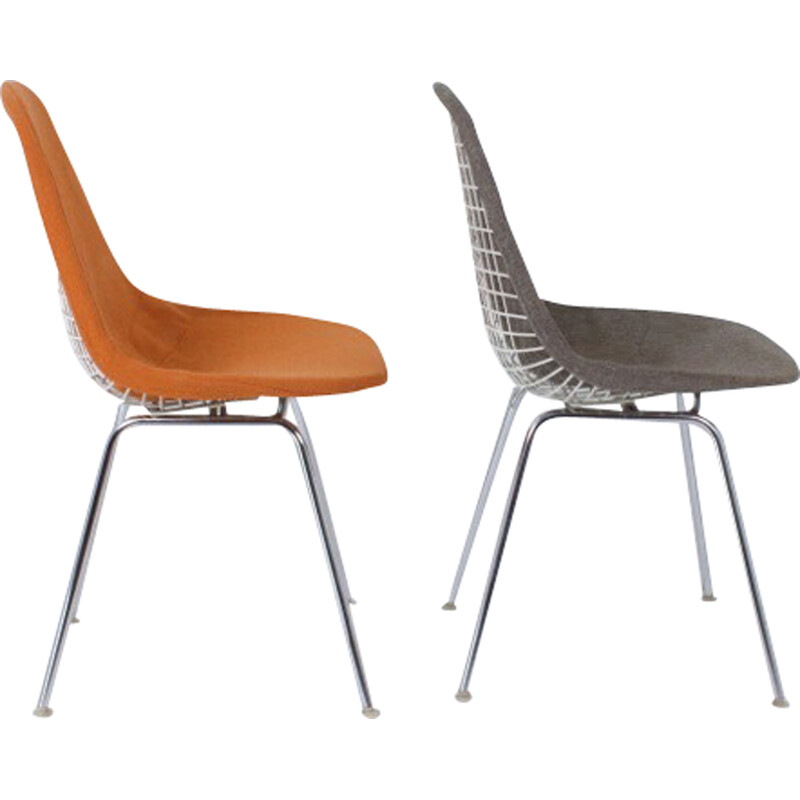 Pair of vintage "Dkx 1 Wire Chair" chairs by Charles and Ray Eames for Herman Miller, 1952
