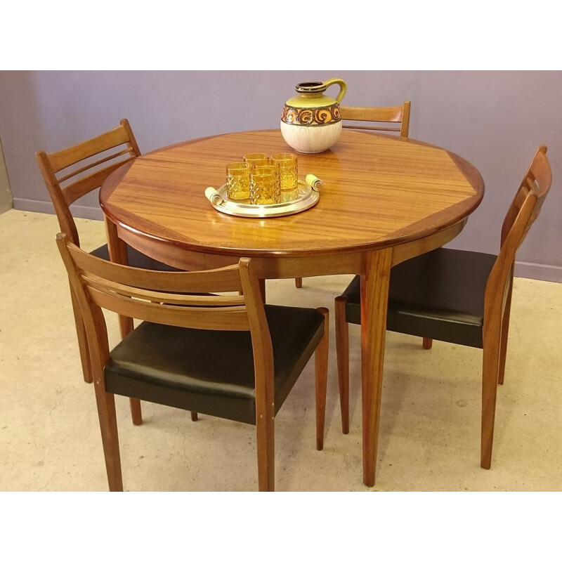 Table scandinave en palissandre blond avec 2 allonges - 1950