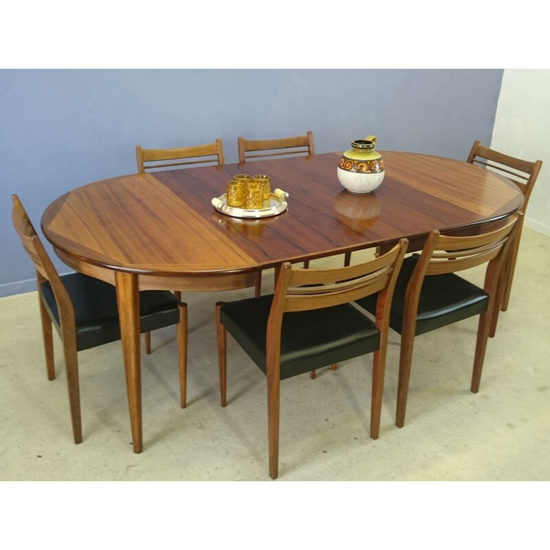 Scandinavian table made or rosewood - 1950s