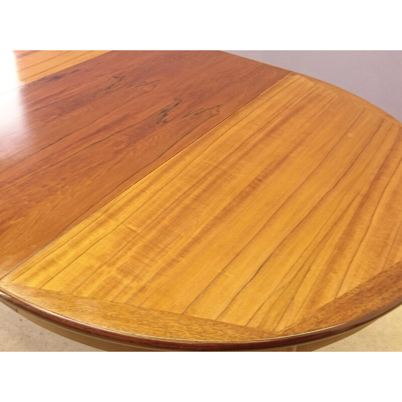 Scandinavian table made or rosewood - 1950s