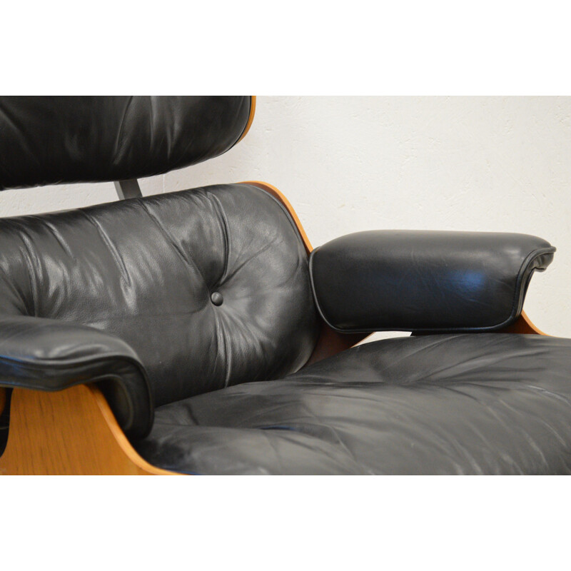 Rosewood Herman Miller Eames Lounge Chair & Ottoman, Eames - 1970s