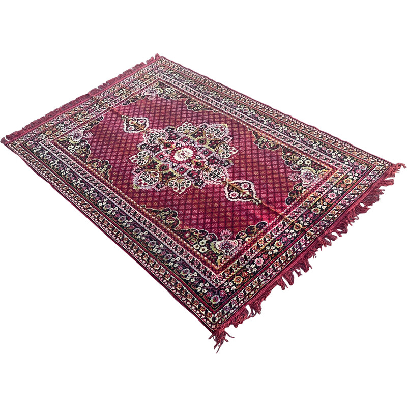 Vintage rug with floral design