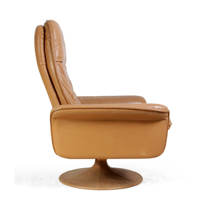 Camel leather swivel chair, De Sede - 1960s