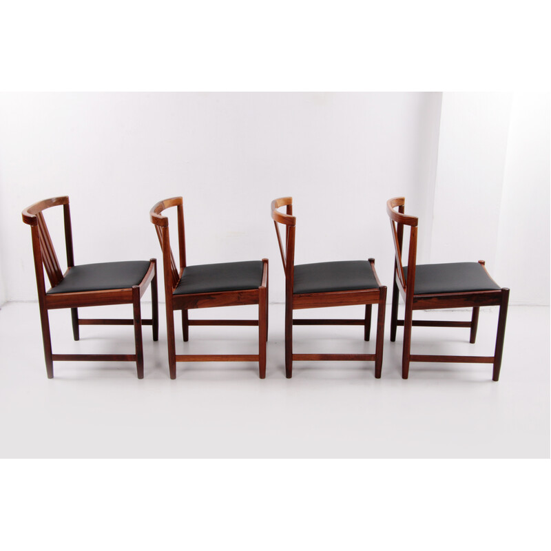 Set of 4 vintage chairs by Illum Wrapsø, Denmark 1960s