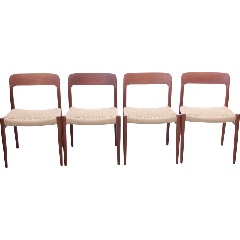 Set of 4 Scandinavian vintage chairs model 66 in teak by Niels O. Møller