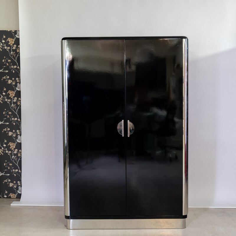 Vintage Bauhaus cabinet in black lacquered panels, 1930