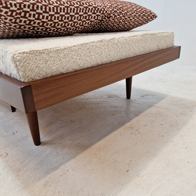 Lettino vintage in teak con cuscini e bolster Hermes, Paesi Bassi 1960