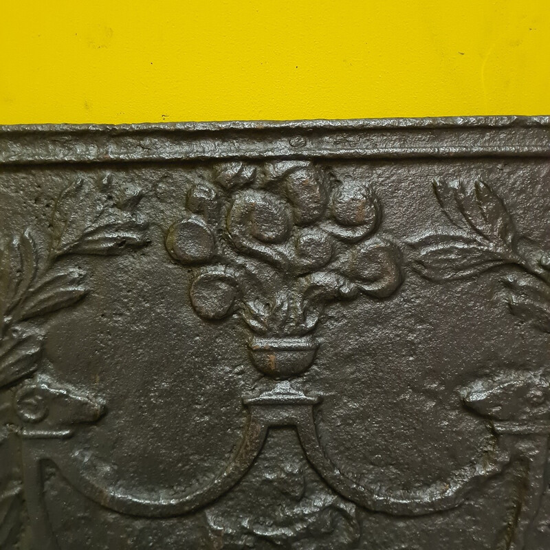 Plaque de cheminée empire en fonte vintage française