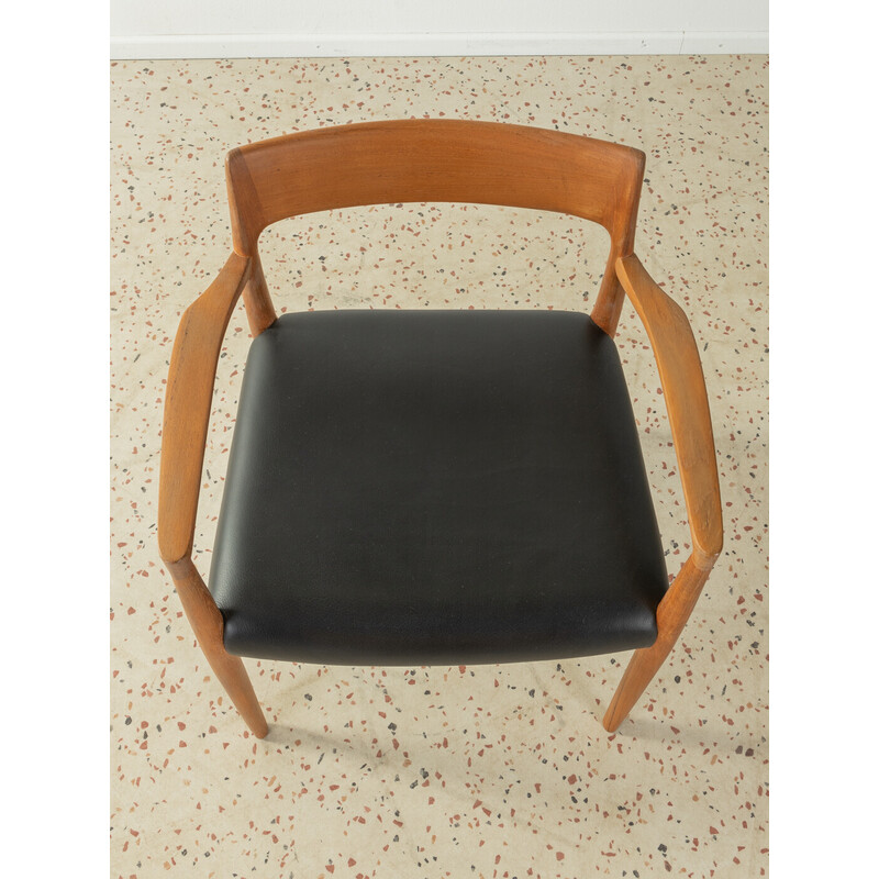 Set of 5 vintage dining chairs by Nils O. Møller for J.L. Møllers Møbelfabrik, Denmark 1950s