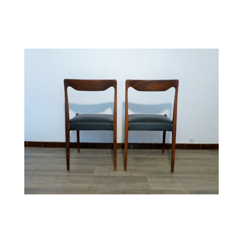 Paire de chaises scandinaves en simili cuir noir - 1960