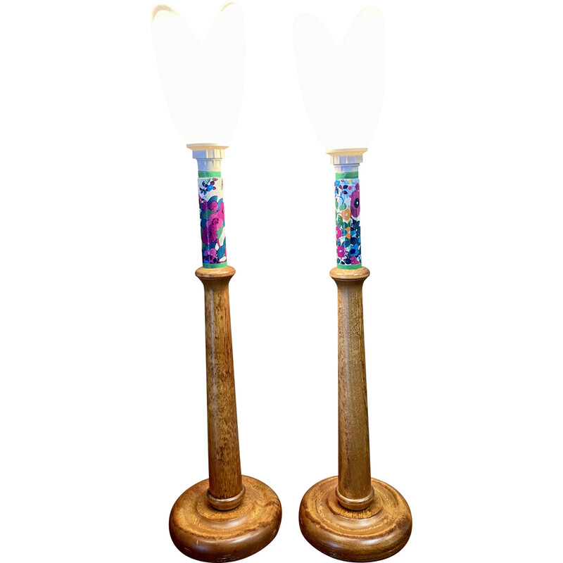 Pair of vintage lamps in glass paste and wood, 1950