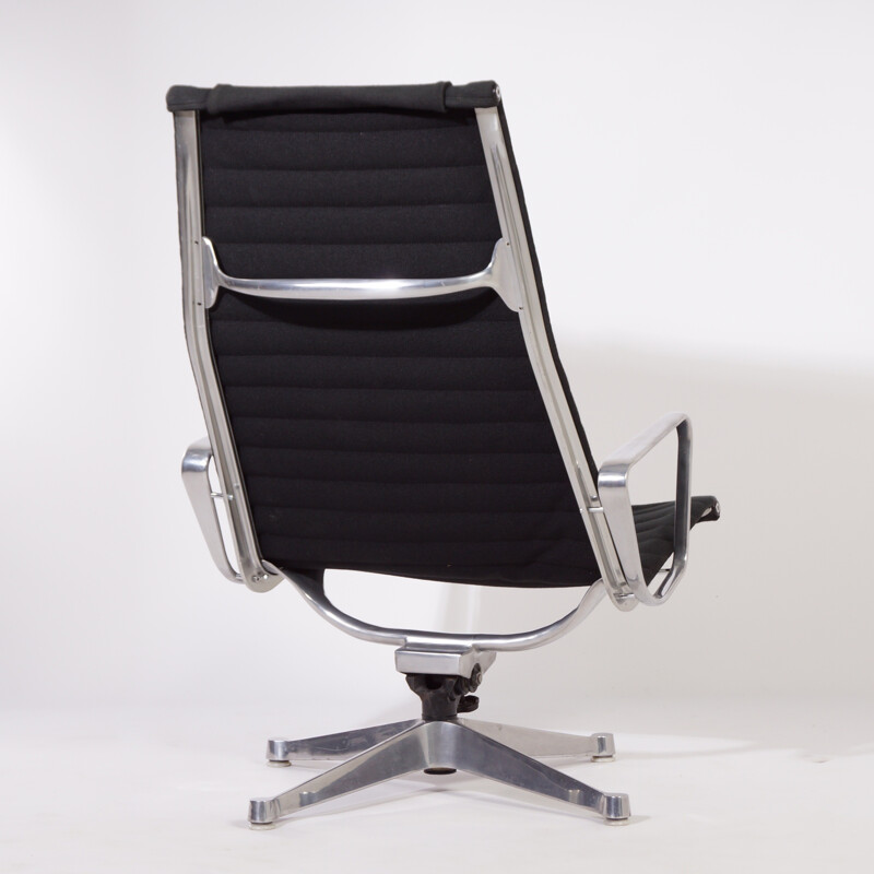 EA124 Lounge Chair by Charles and Ray Eames for Herman Miller - 1950s