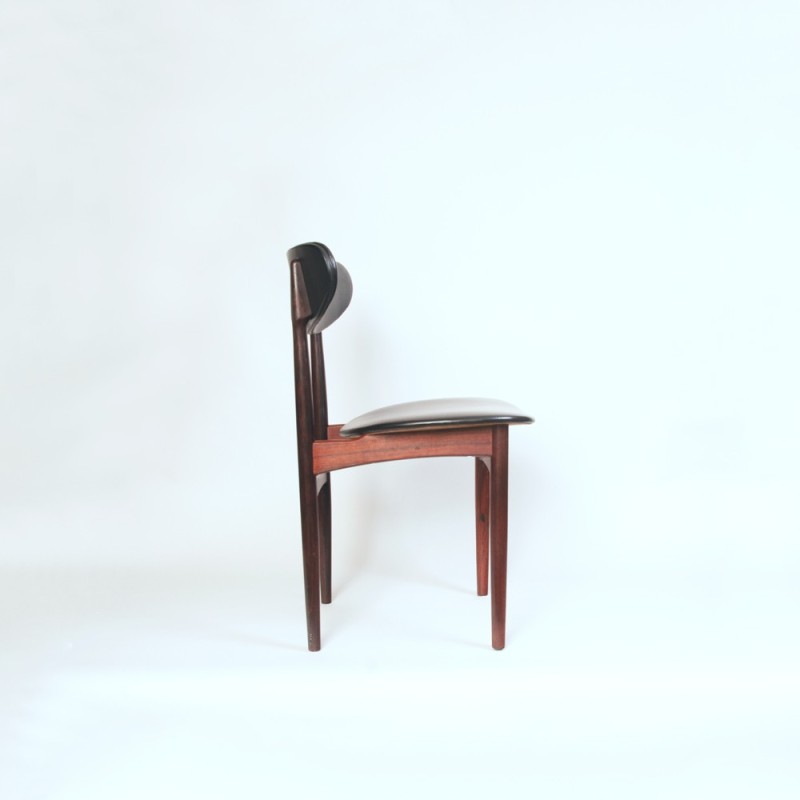 Set of 4 vintage rosewood dining chairs by Scantic Møbelværk, Denmark 1960s