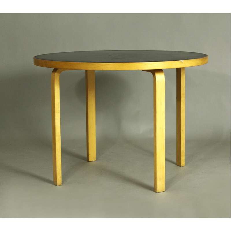 Vintage dining table 90A by Alvar Aalto for Artek, 1933