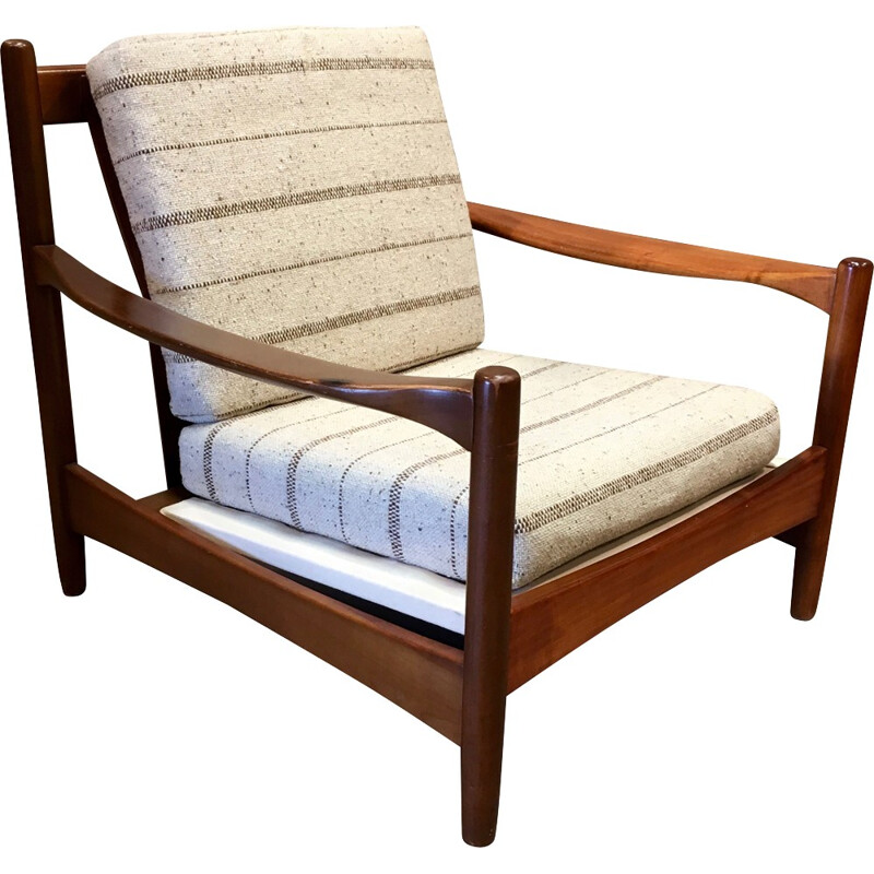 Mid century Scandinavian armchair in beige - 1950s