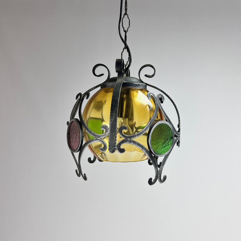 vintage hanglamp van gietijzer en gekleurd glas, jaren