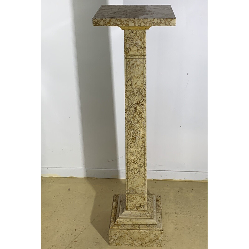 Pedestal vintage de mármol amarillo veteado