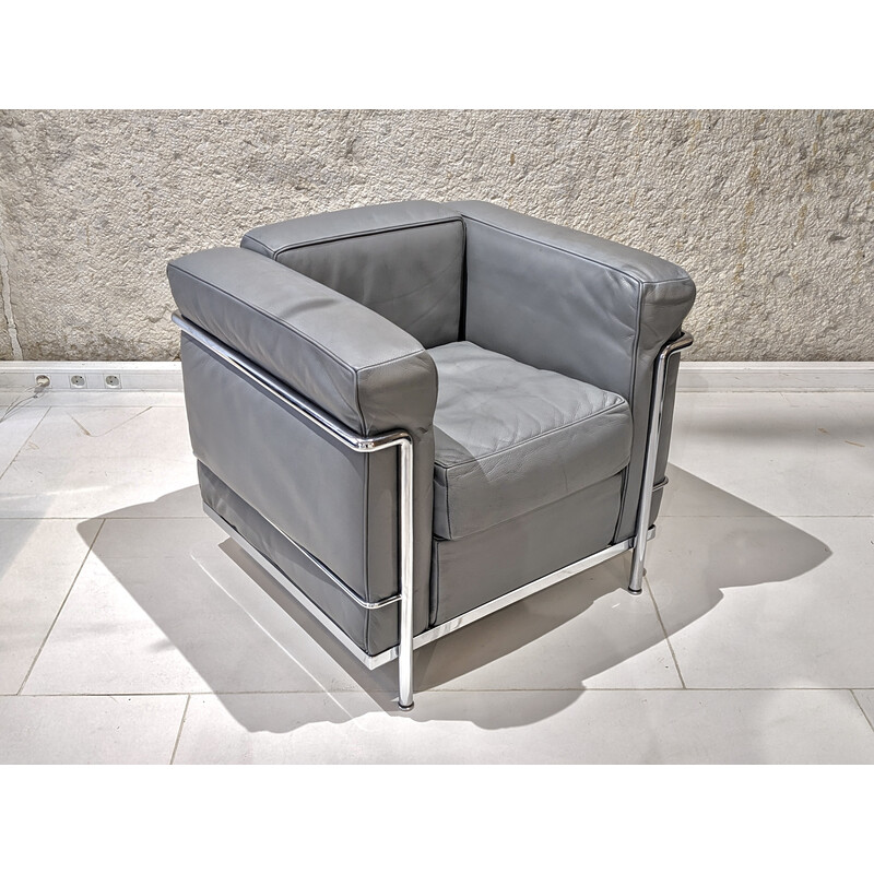 Vintage armchair Lc2 by Le Corbusier and Charlotte Perriand for Cassina