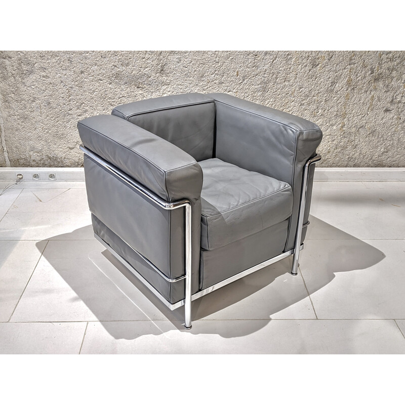 Vintage fauteuil Lc2 van Le Corbusier en Charlotte Perriand voor Cassina