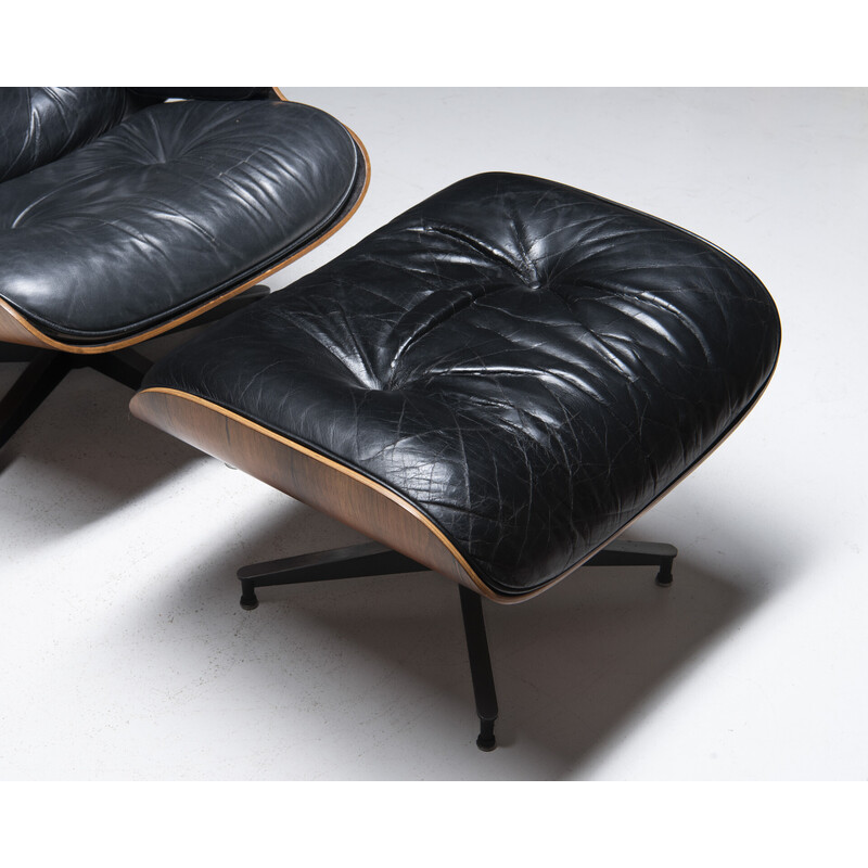 Cadeira Vintage lounge com escabelo de pés de Ray e Charles Eames para Herman Miller, USA 1977