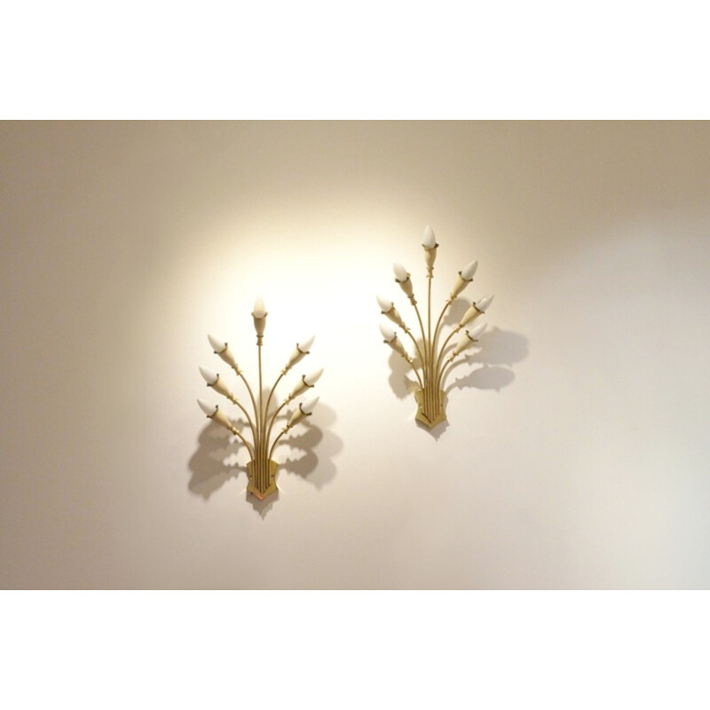 Pair of Italian floral wall lamps in brass and painted metal - 1950s