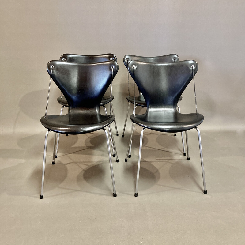 Juego de 4 sillas vintage de cuero y metal de Arne Jacobsen para Fritz Hansen, 1960