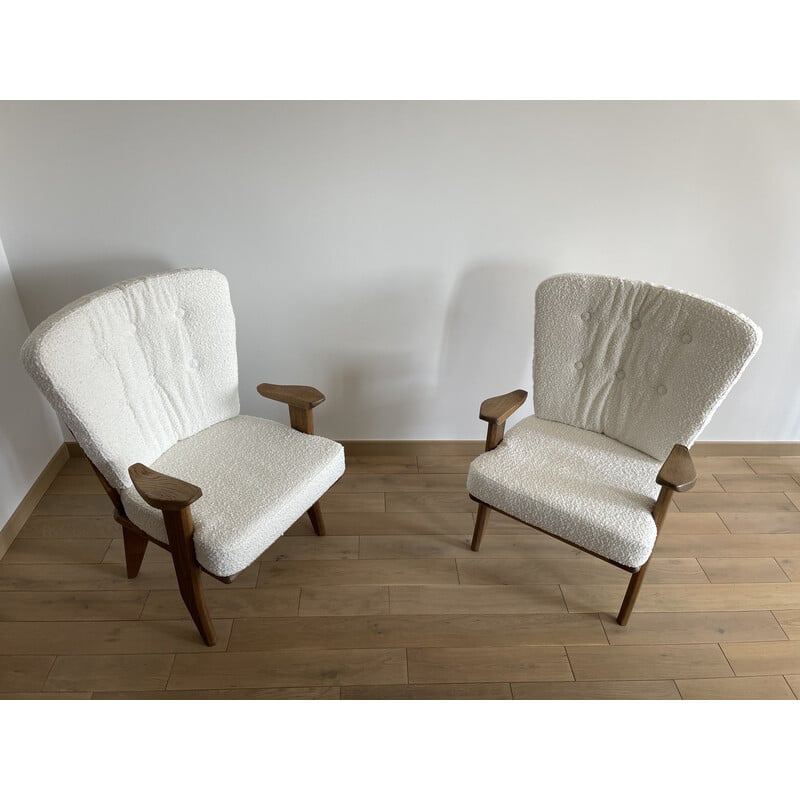 Paire de fauteuils vintage en chêne et tissu par Guillerme et Chambron, 1960