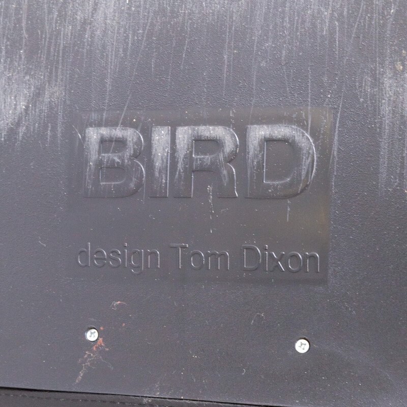 Cadeirão Vintage Bird em pele preta por Tom Dixon para Cappellini, 1990