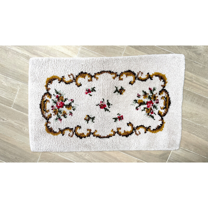 Tapis vintage en pure laine fleuri, 1970