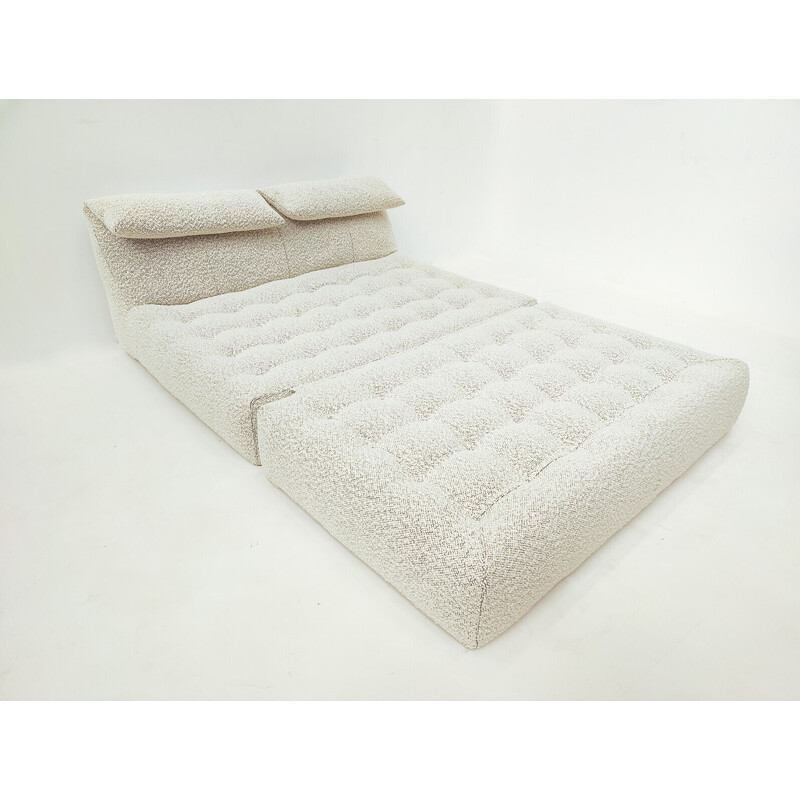 Vintage bed "Le bambole" in bouclé fabric by Mario Bellini for B&B Italia, 1970s