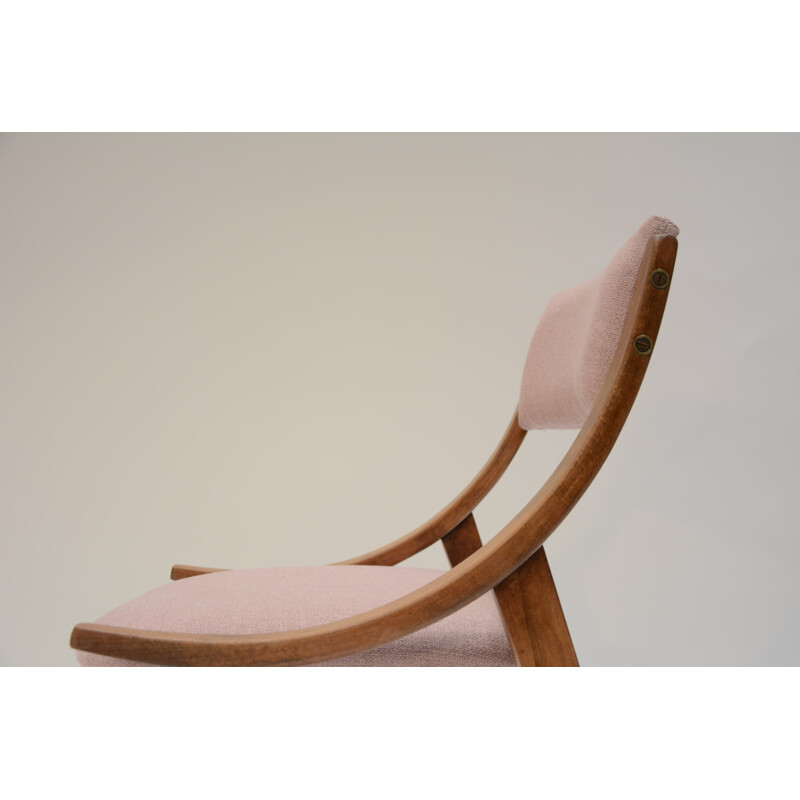 Chaise modèle SAUT rose - 1960