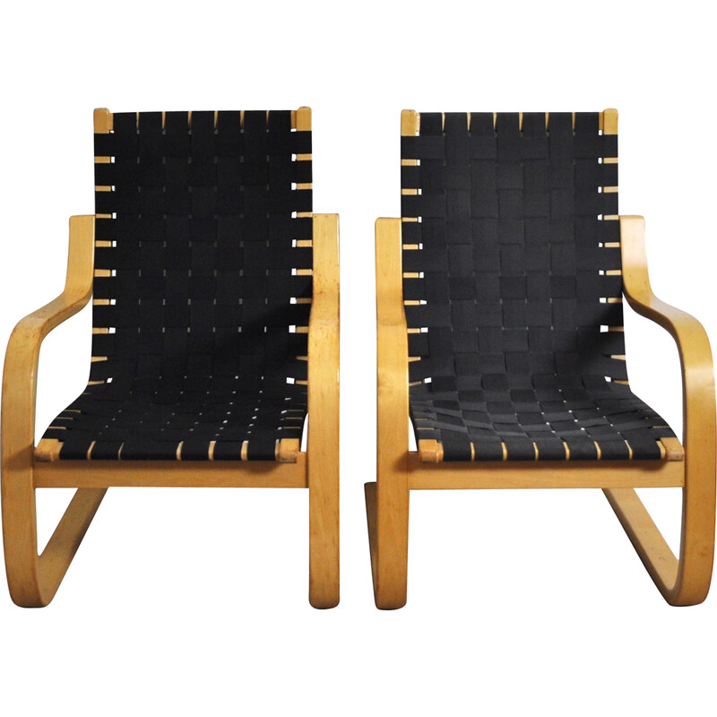 Paar vintage model 406 fauteuils in berkenhout van Alvar Aalto voor Artek