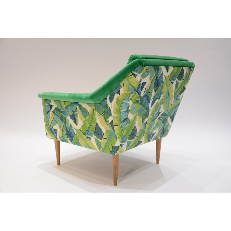 Green cupe-shaped armchair with fabric with leaf pattern - 1960s