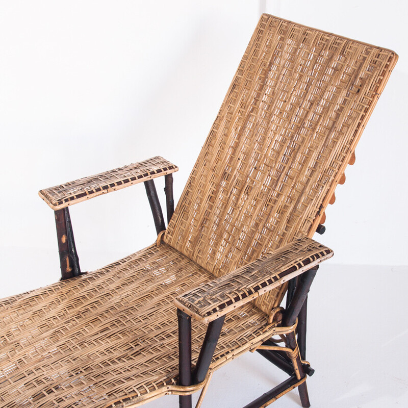 Fauteuil lounge vintage en bois, cannage et osier, France 1950