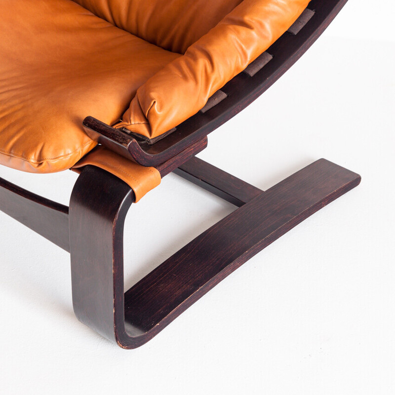 Poltrona vintage Kroken in pelle e legno di Ake Fribytter per Roche Bobois, Francia 1980