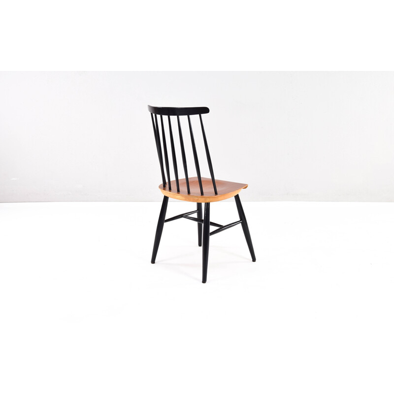 Set of 4 mid century Scandinavian Fanett dining chairs by Ilmari Tapiovaara