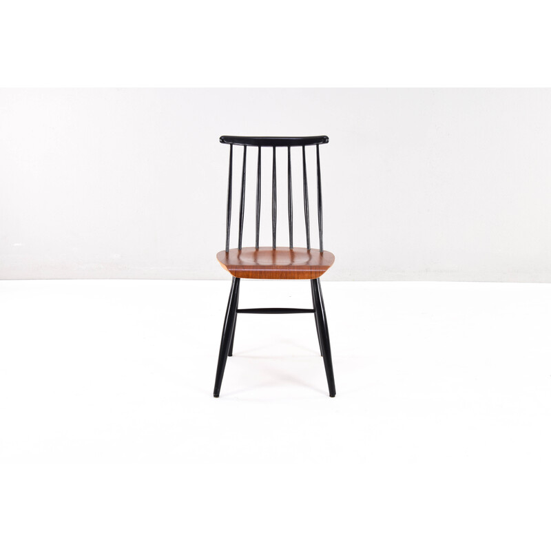 Set of 4 mid century Scandinavian Fanett dining chairs by Ilmari Tapiovaara