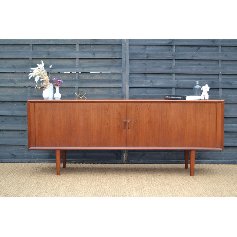 Vintage sideboard by Svend Aage Larsen for Faarup Mobelfrabrik, Denmark