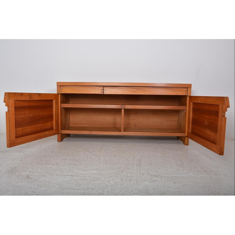 Credenza vintage modello R08 in olmo massiccio di Pierre Chapo