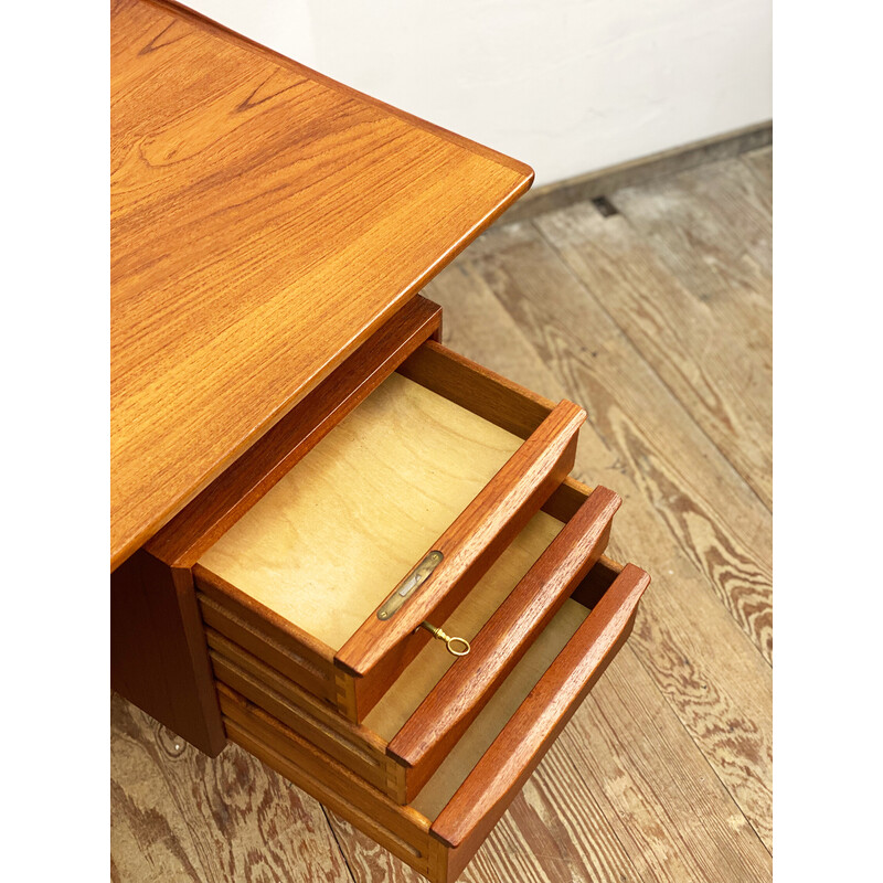 Mid-century Danish desk by Peter Løvig Nielsen for Hedensted Møbelfabrik, 1960s