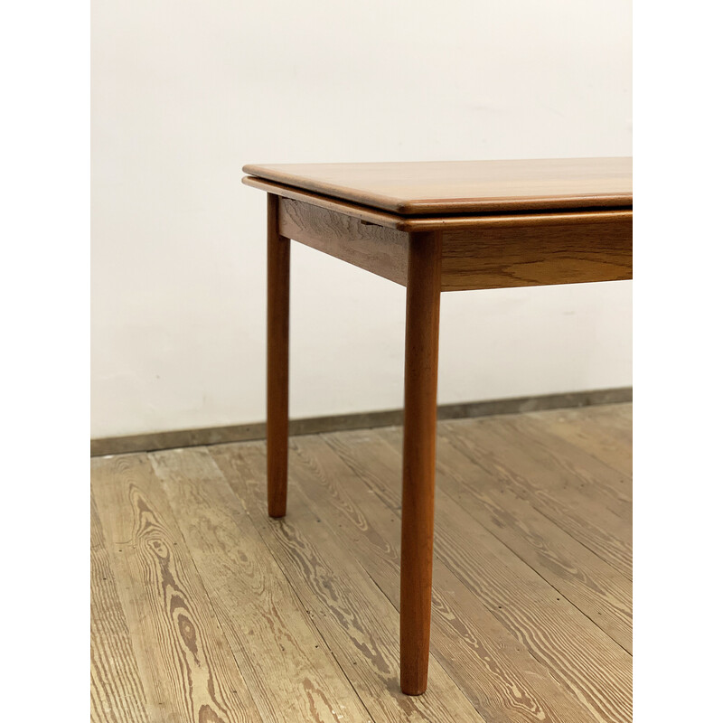 Mid-century Danish extendable dining table in teak, 1960s