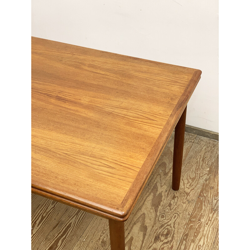 Mid-century Danish extendable dining table in teak, 1960s