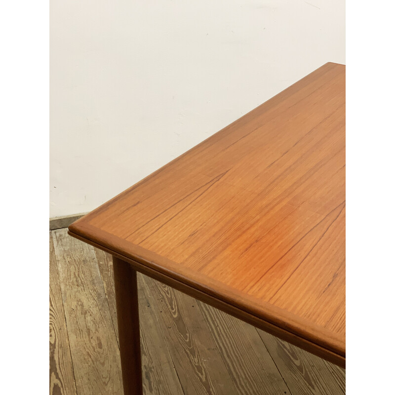 Mid-century Danish extendable dining table in teak, 1960s