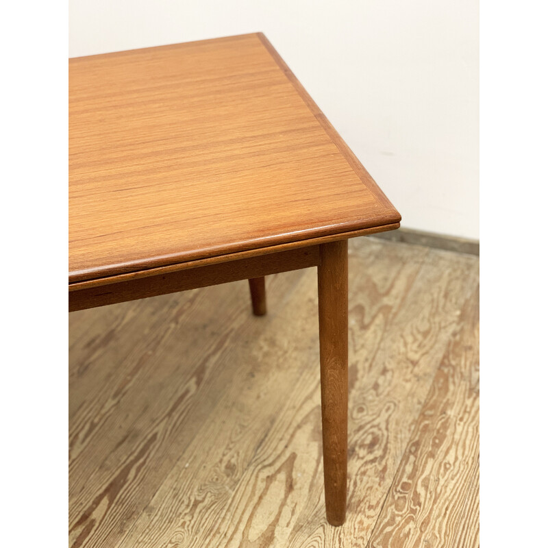 Mid-century Danish extendable dining table in teak, 1960s