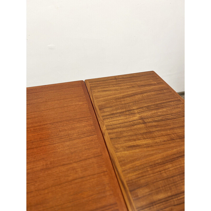 Mid-century Danish extendable dining table in teak, 1960s